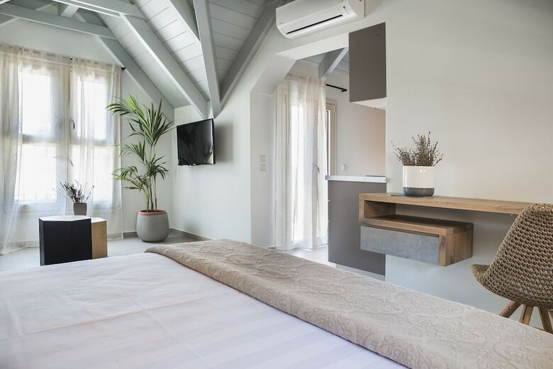 Hotel Argostoli Marina Suites
