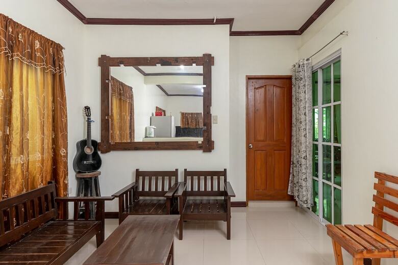 Hotel Rachel's Bed & Breakfast