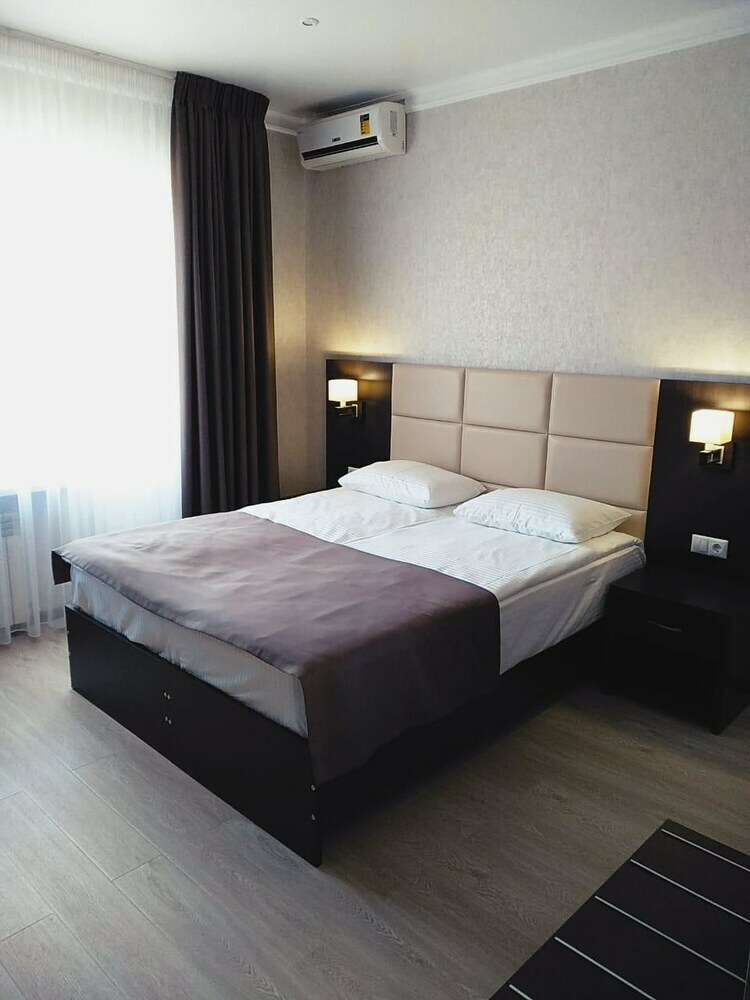 Blue Marine Hotel