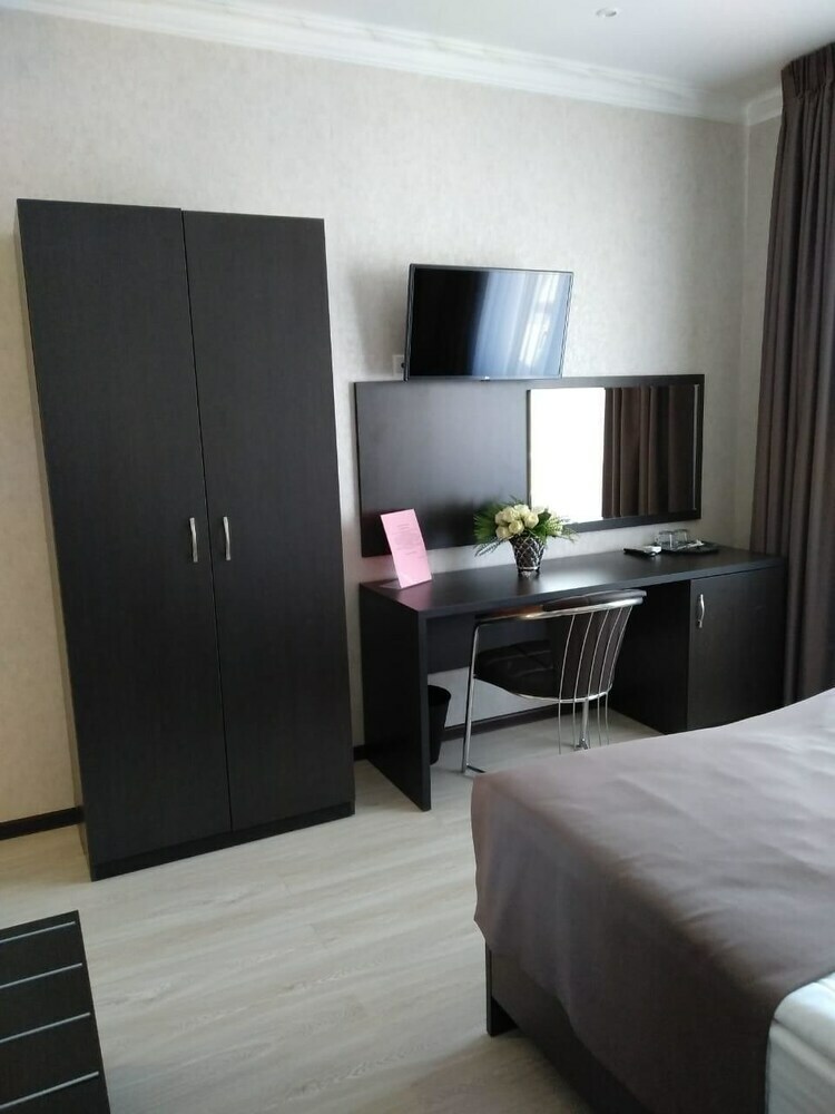 Blue Marine Hotel