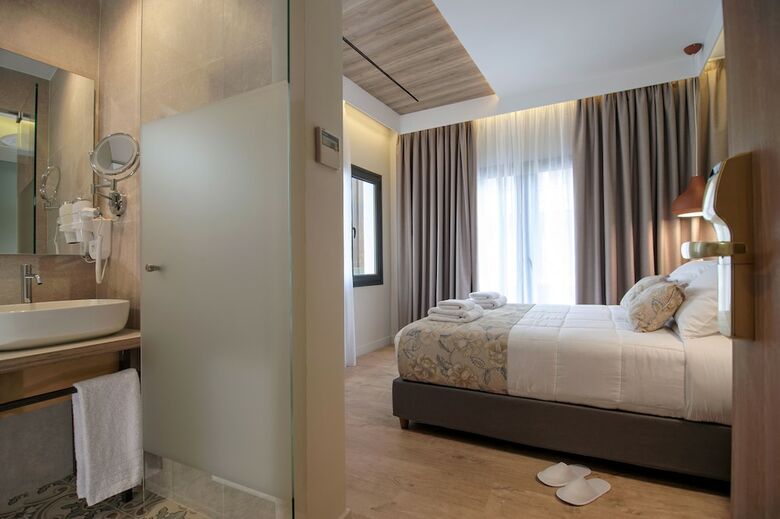Seasabelle Hotel