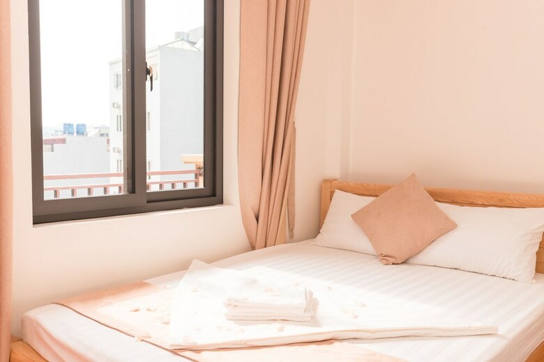 Hotel Golden Land