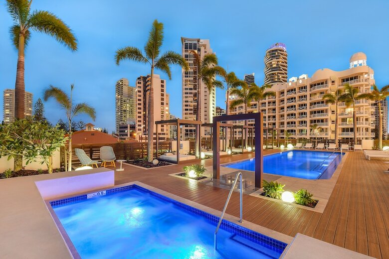Apartamentos Qube Broadbeach