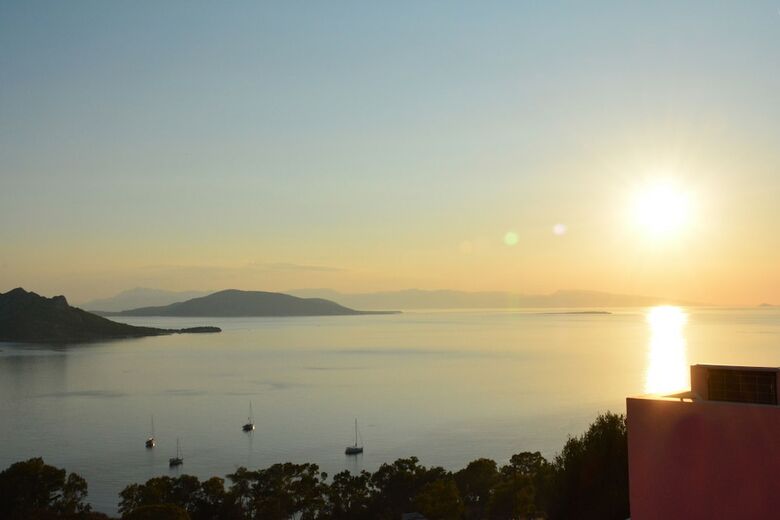 Aegina Sunset Villas