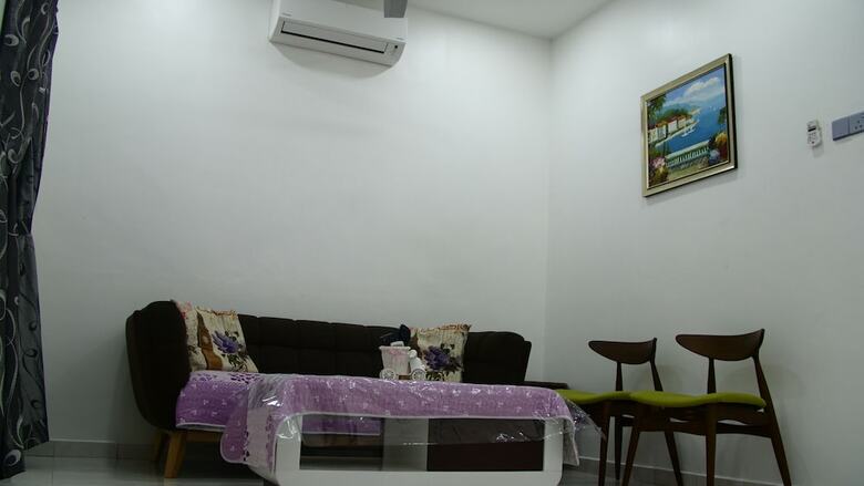 Hotel A Quiet Place