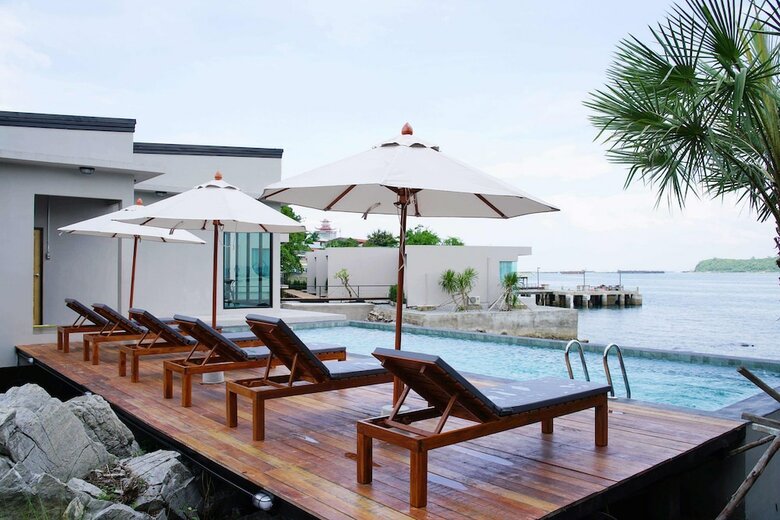 Hotel De'anchor