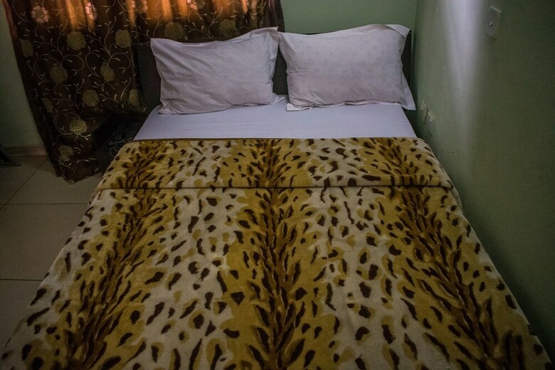 Dbi Guest House