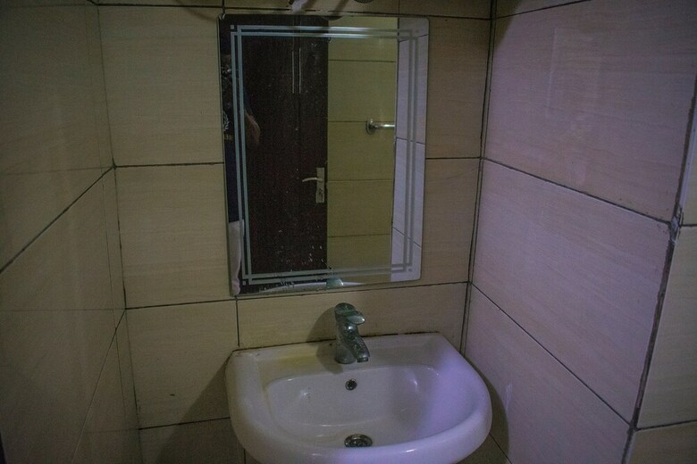 Dbi Guest House