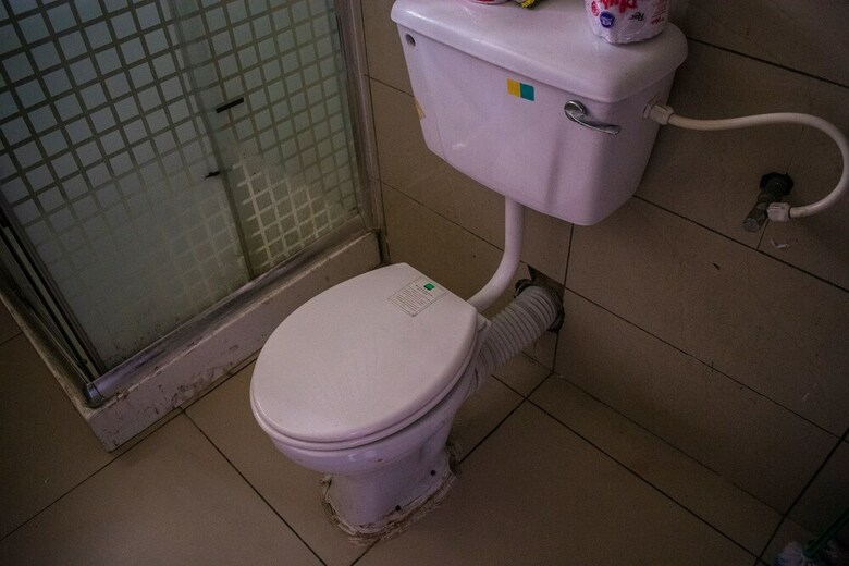 Dbi Guest House