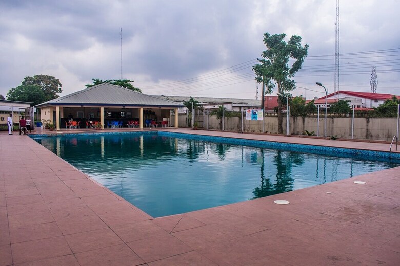 Dbi Guest House