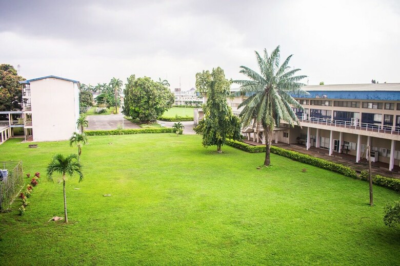 Dbi Guest House