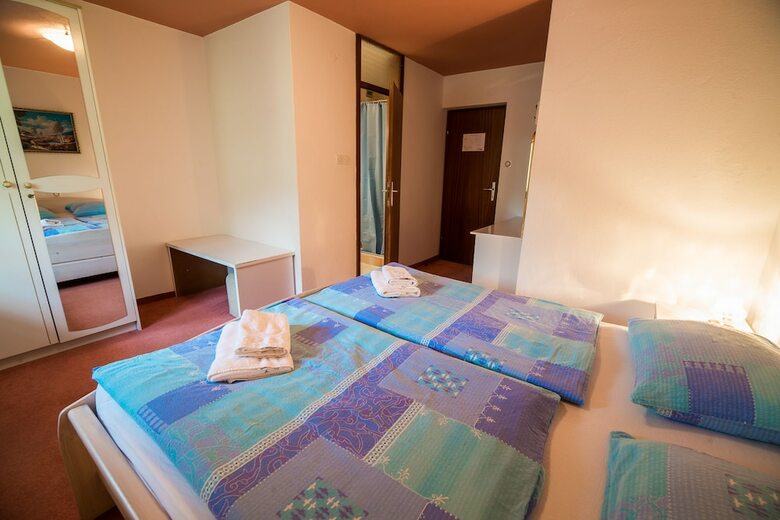 Hotel Guesthouse Resje