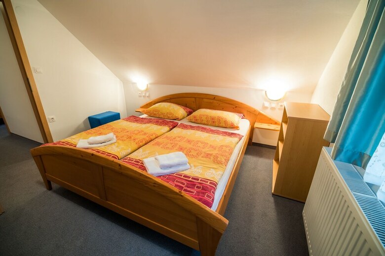 Hotel Guesthouse Resje