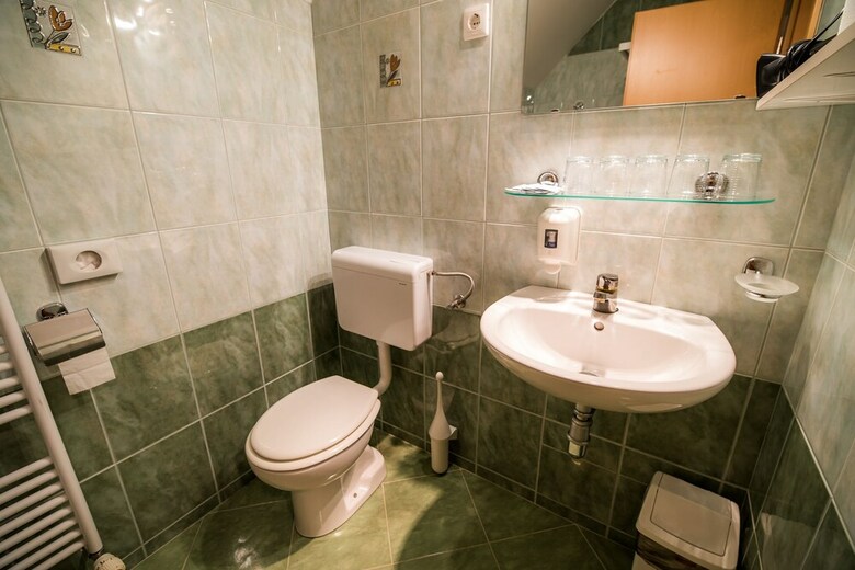 Hotel Guesthouse Resje