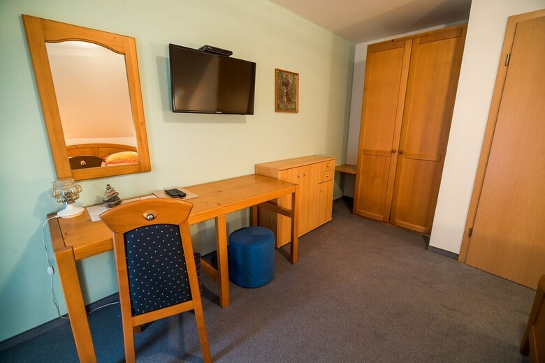 Hotel Guesthouse Resje