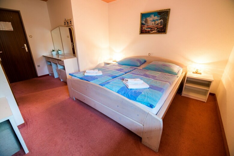 Hotel Guesthouse Resje