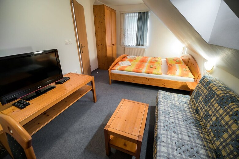 Hotel Guesthouse Resje