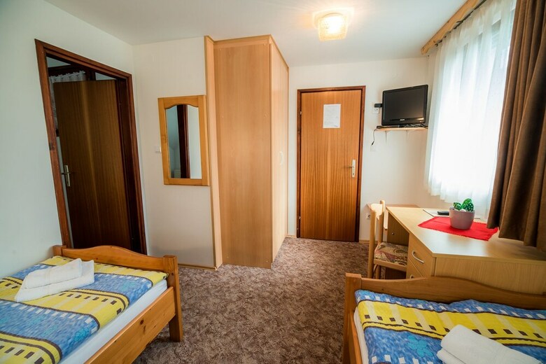 Hotel Guesthouse Resje