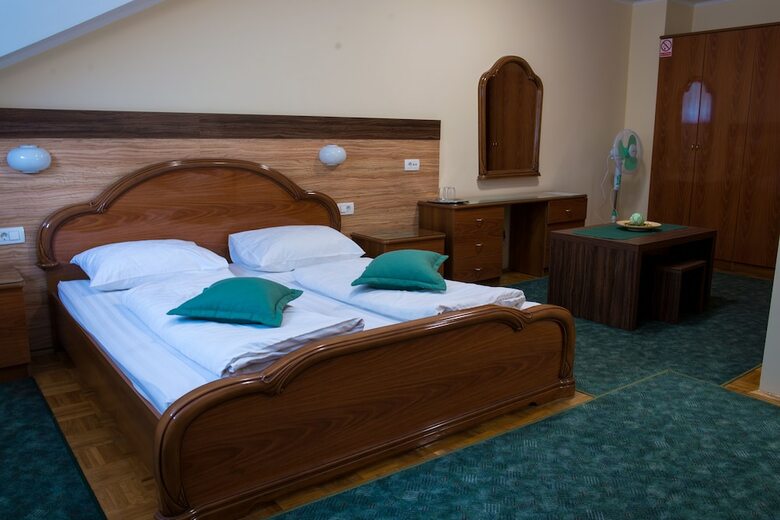 Hotel Guesthouse Ulipi