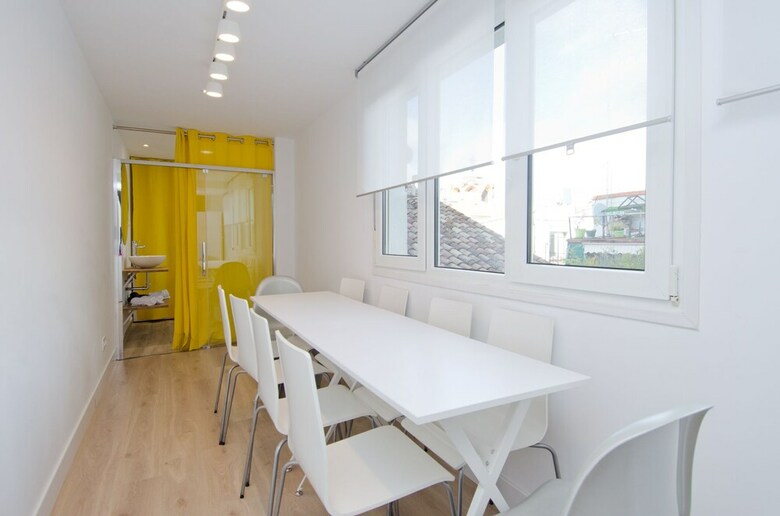 Apartamentos Hellenhost Gran V�a VII