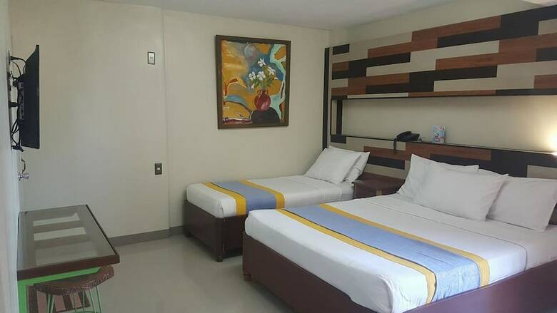 Hotel The Palacio de Laoag