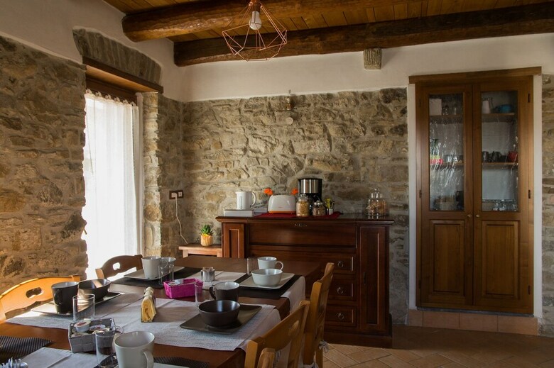 Agroturismo Agriturismo Angi� Nel Cer�