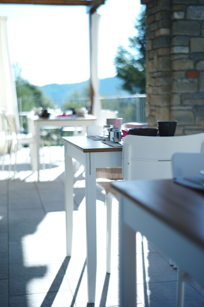 Agroturismo Agriturismo Angi� Nel Cer�