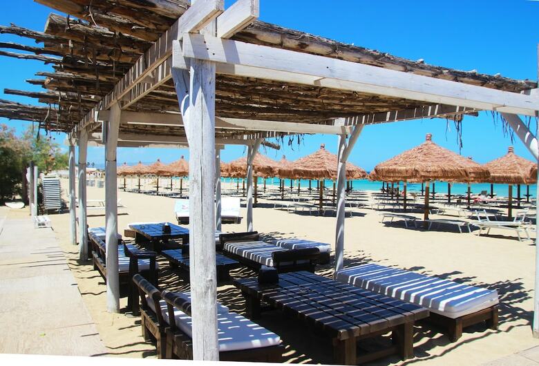 Aparthotel Agua Beach Residence