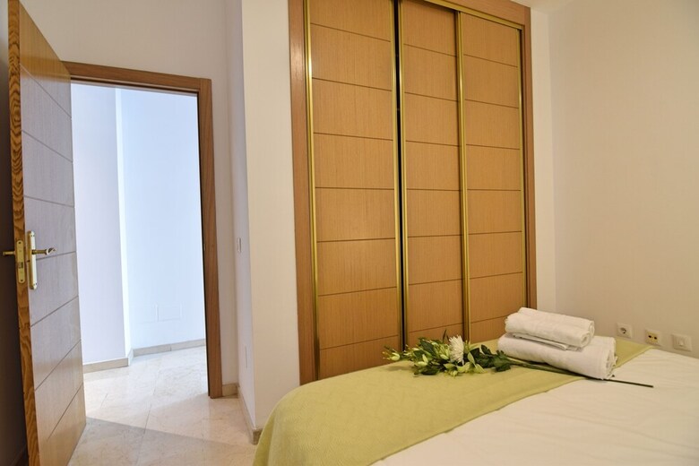 Apartamentos Apt San Rafael-parking-centro de M�laga
