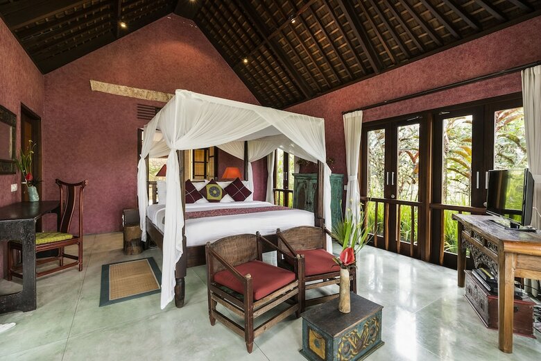 Bed & Breakfast Awan Biru Villas