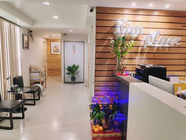 Hotel Tim Place - Bts Phra Khanong