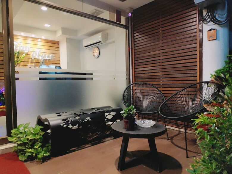 Hotel Tim Place - Bts Phra Khanong