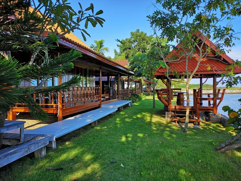 Hotel Veepana Resort