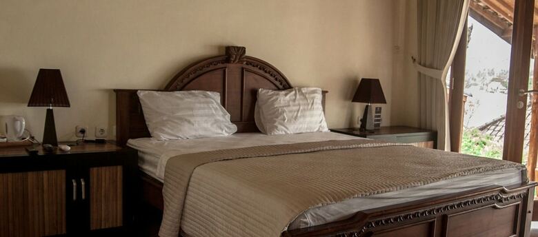 Bed & Breakfast Beach Balcony Ocean View Villa