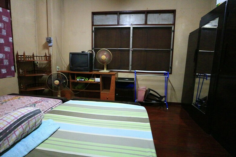 Hotel Anurak Guesthouse