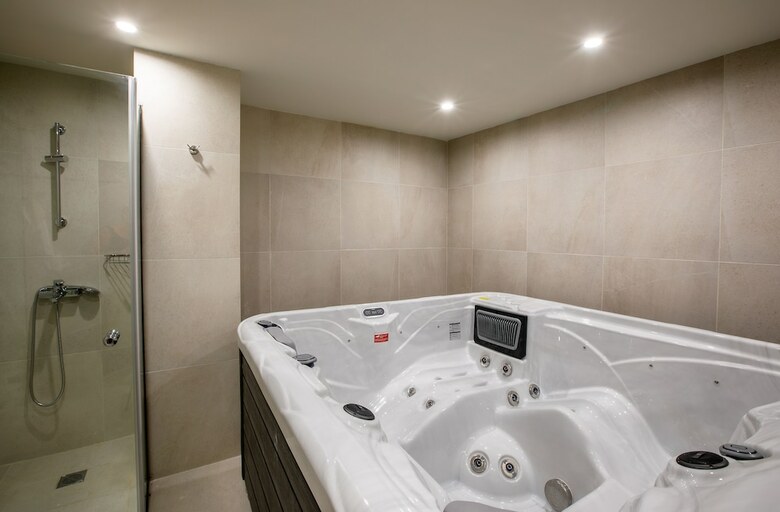 Hotel White Olive Elite Laganas - All Inclusive