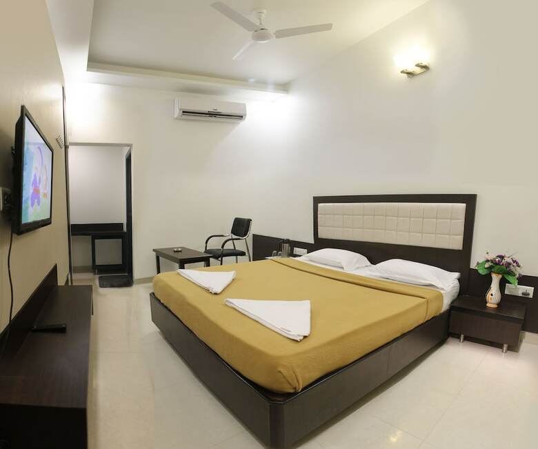 Hotel Dhantara