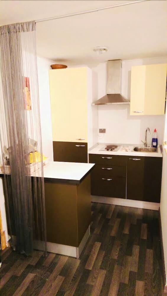 Hotel Extraordinary Apartment & Mobile Home