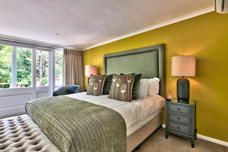 Bed & Breakfast Devonport House