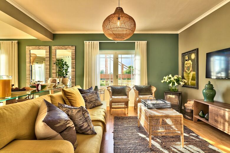 Bed & Breakfast Devonport House