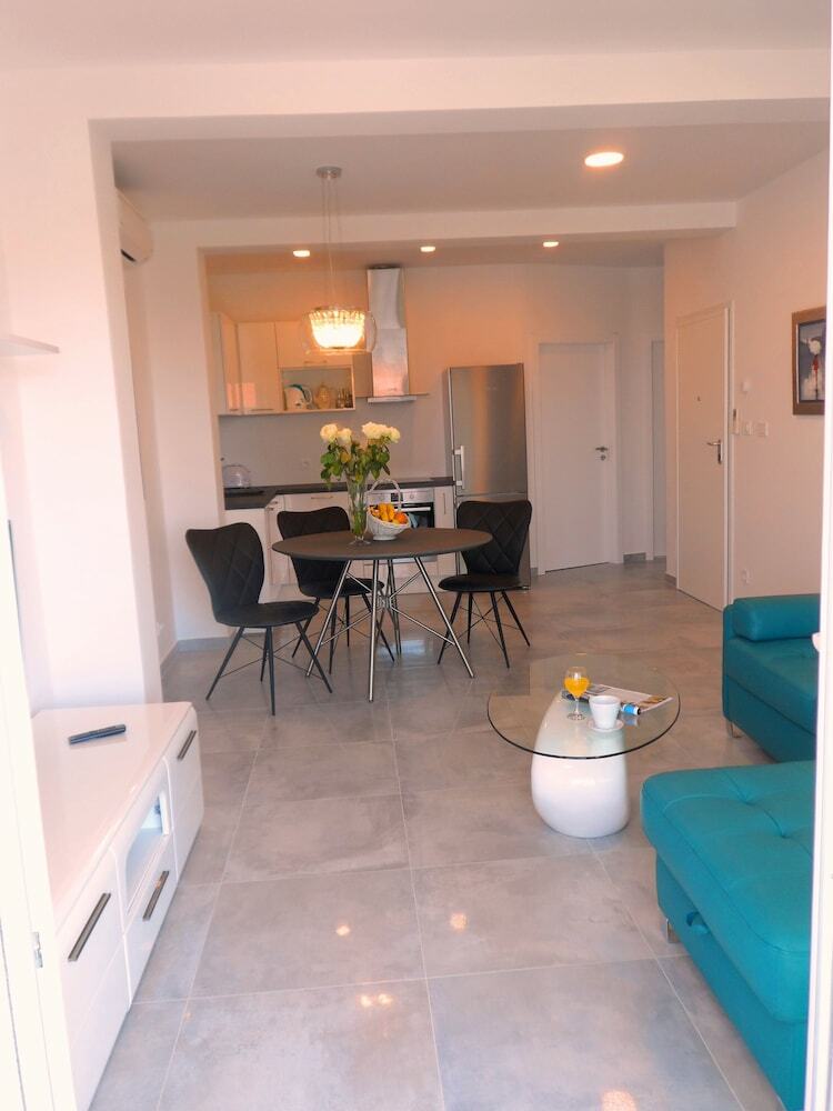 Hotel Apartments Dany