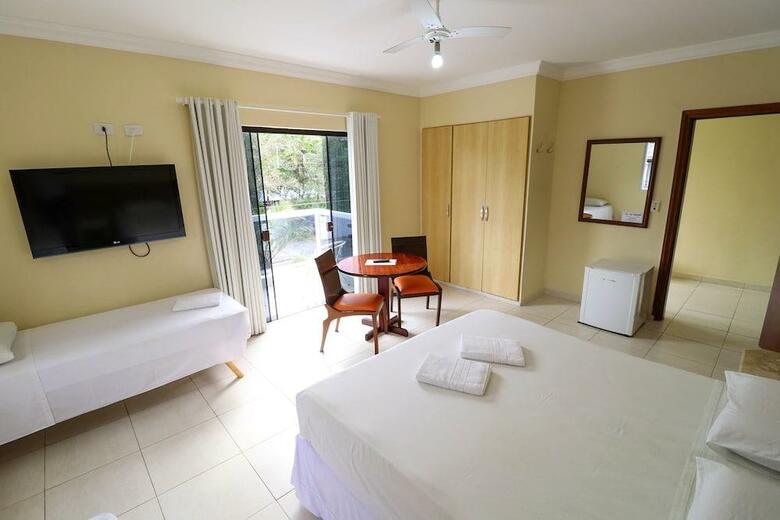 Charme Hotel Guaruj�