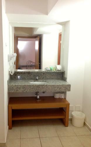Apartamento Hot Park - 400 Metros