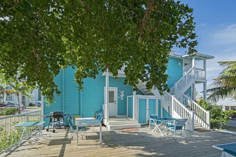 Oceanic Estate #6 - One Bedroom Apartment