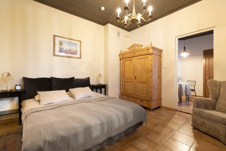 Karlamuiza Country Hotel