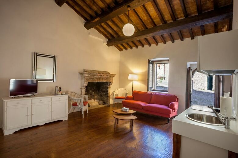 Hotel Il Castello Di Campello