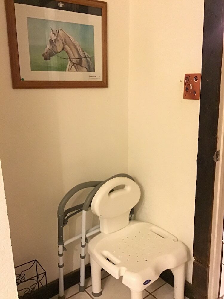 Family Friendly (Pets Welcome)
