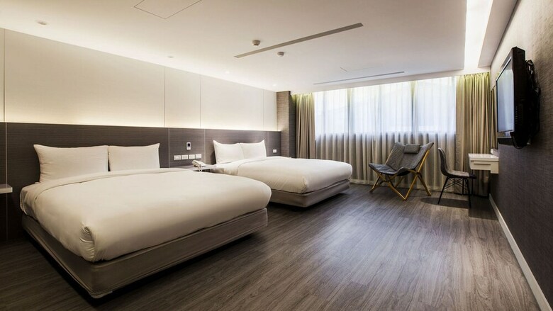 Golden Garden Hotel
