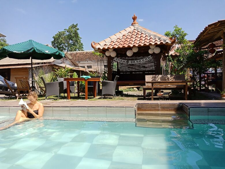 Hostal Arjuna Garden Homestay - Hostel