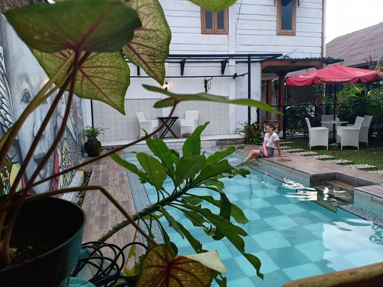 Hostal Arjuna Garden Homestay - Hostel